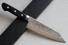 Charger l&#39;image dans la galerie, CA007 - Couteau Japonais Santoku damas 33 couches Sakai Takayuki - Lame de 17cm en acier AUS10