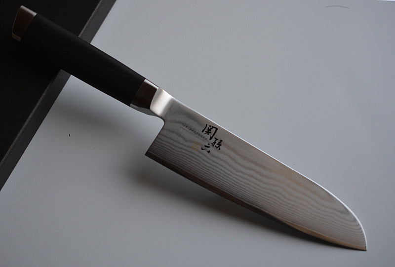 TJ POP Couteau de chef, Couteaux Damas 20cm, Couteau de cuisine ultra  tranchant avec design Full-tang, Couteau Damas Japonais VG-10, Manche  antidérapant G10 : : CD et Vinyles