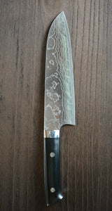 CS202 - Couteau Japonais Santoku damas 33 couches migaki Saji - Lame de 18cm en acier Vg10