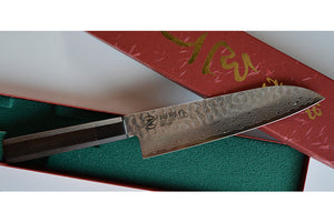 CY208 - Couteau Japonais Wa-Santoku damas 33 couches martellé Zen-Pou - Lame de 18.5cm en acier suédois