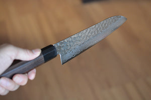CY208 - Couteau Japonais Wa-Santoku damas 33 couches martellé Zen-Pou - Lame de 18.5cm en acier suédois