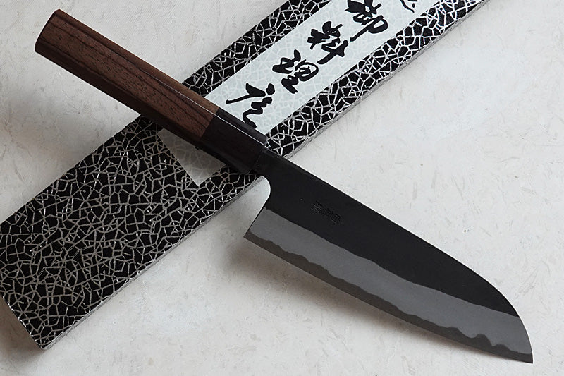 CY305 - Couteau Japonais Santoku Yamamoto noir  - Lame de 16.5cm en acier au carbone Shirogami#2