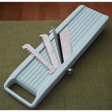 Charger l&#39;image dans la galerie, KA004 Trancheur De Légumes mandoline slicer Benriner